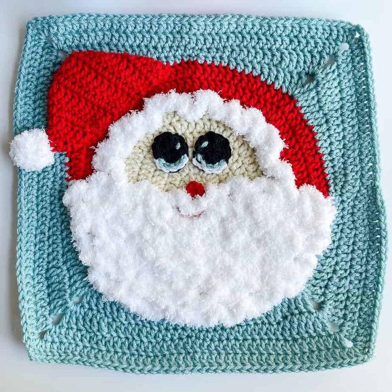 Santa Granny Square free crochet pattern by Nana's Crafty Home