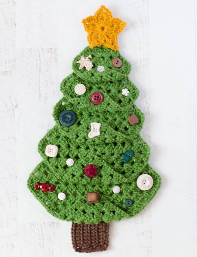 Granny Christmas Tree free crochet pattern by Cheryl Bennett