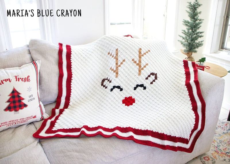 Crochet Reindeer Blanket free crochet pattern by Maria Weaber