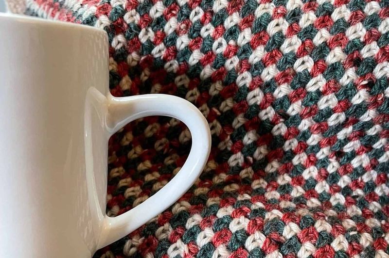 Striped Moss Christmas Lapghan free crochet pattern by Erin Toews