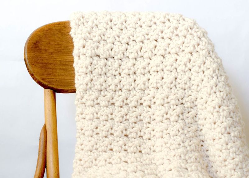 Chunky Icelandic Crochet Blanket free crochet pattern by Jessica