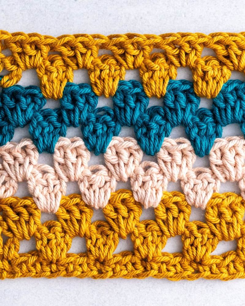 How to Crochet the Granny Stripe Stitch free crochet pattern by Sarah Stearns
