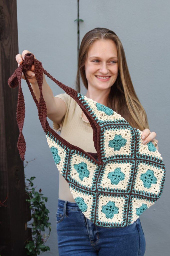 Modern Granny Square Tote free crochet pattern by Brianna Iaropoli