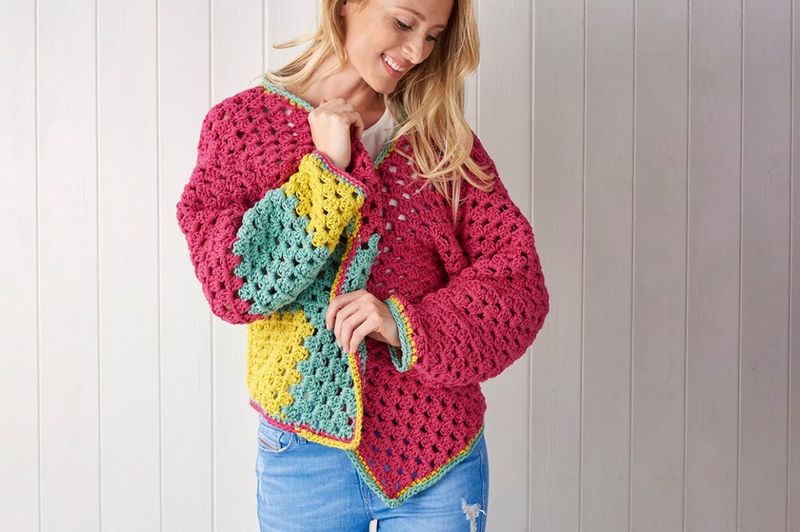 Super Chunky Granny Square Cardigan free crochet pattern by Anna Wilkinson